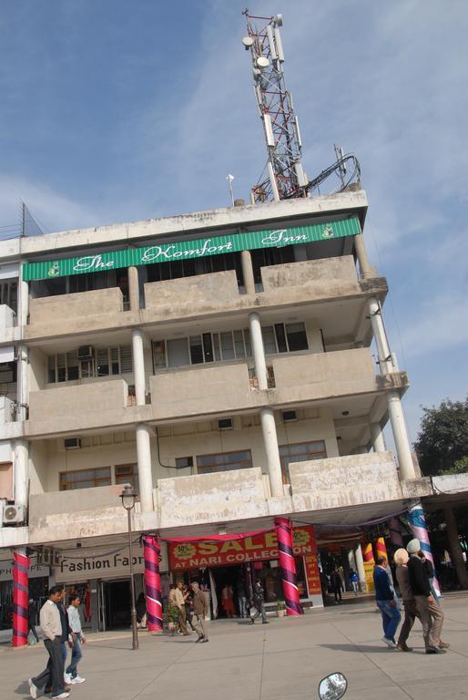 The Komfort Inn Chandigarh Bagian luar foto
