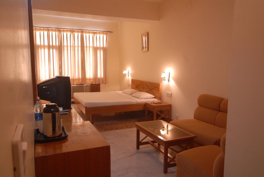 The Komfort Inn Chandigarh Ruang foto