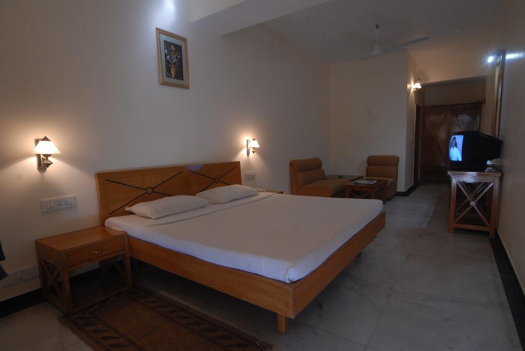 The Komfort Inn Chandigarh Ruang foto