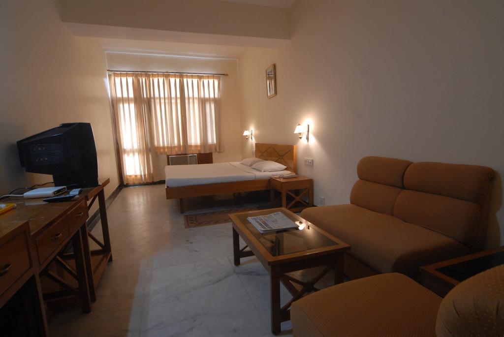 The Komfort Inn Chandigarh Ruang foto